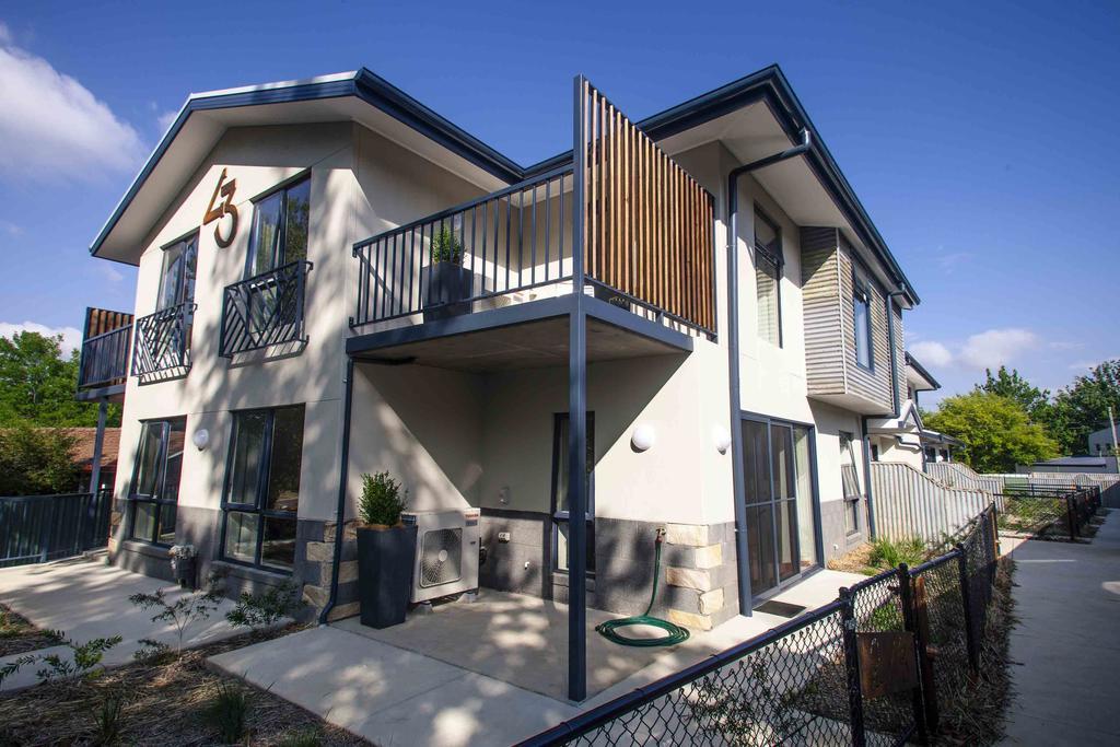 One Of A Kind Apartments Κανμπέρα Εξωτερικό φωτογραφία